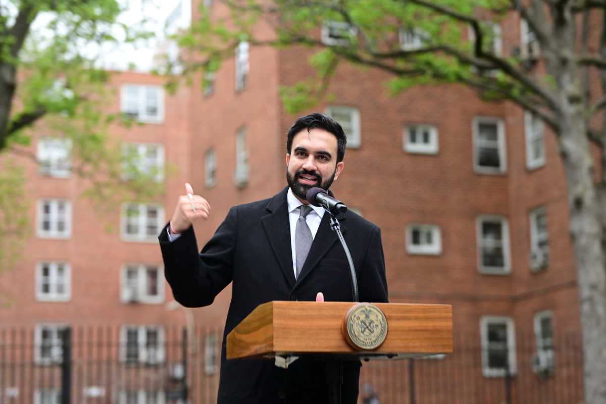Mamdani Unveils NYCHA's 2026 Sustainability Agenda at Woodside Houses