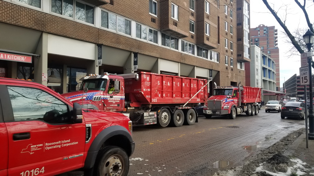 Roosevelt Island Residents Fight Steam Plant Demolition