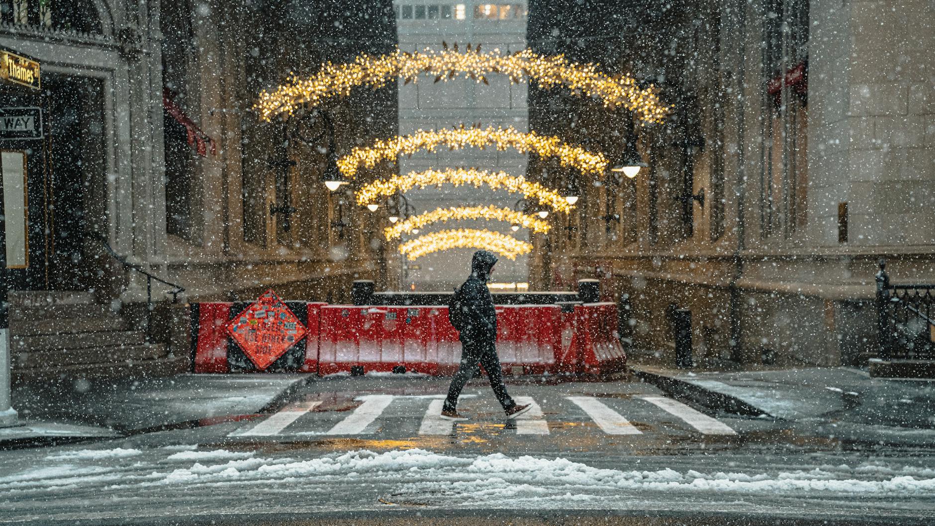 Image related to light snow expected sunday night with up to 2 inches possible across nyc